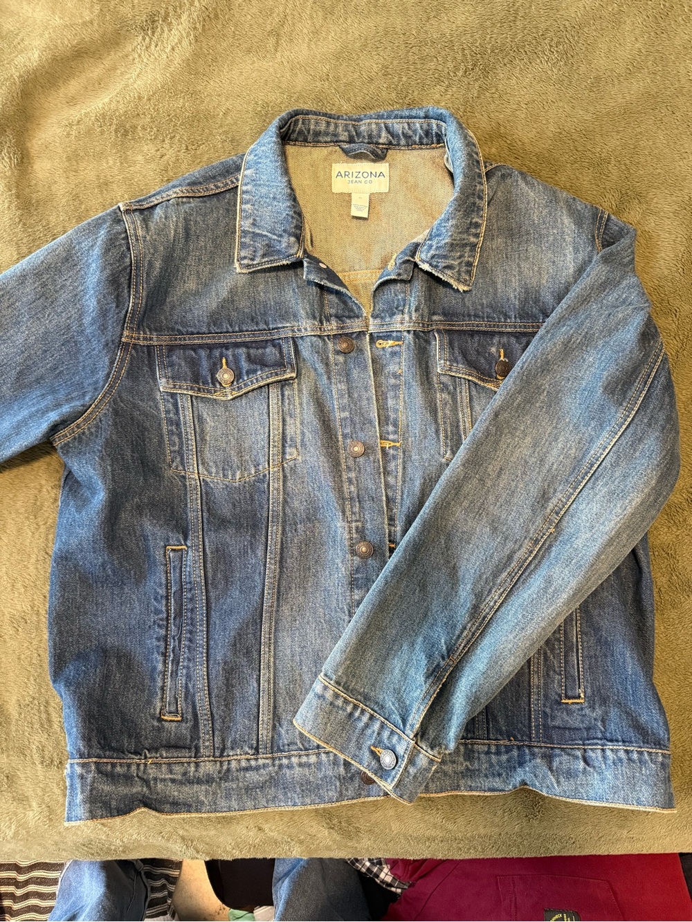 Arizona Jean Company Men's Distressed Light Blue Denim Jacket